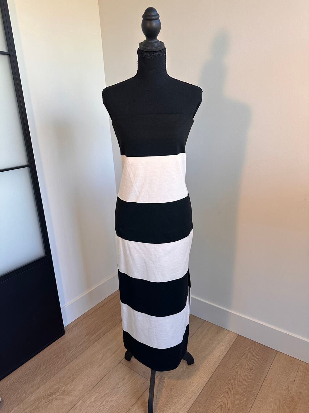 A New Day Black and White Striped Strapless Dress Size Large
